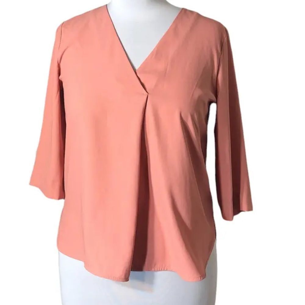 Ann Taylor V Neck Jersey Blouse Pinkish Salmon Small